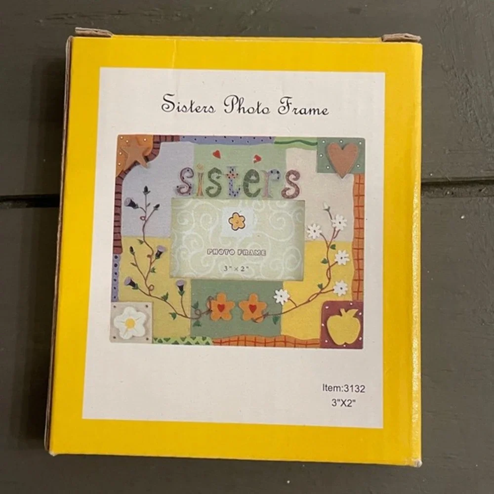 Sisters Photo‎ Frame Yellow Multicolor Patchwork 3